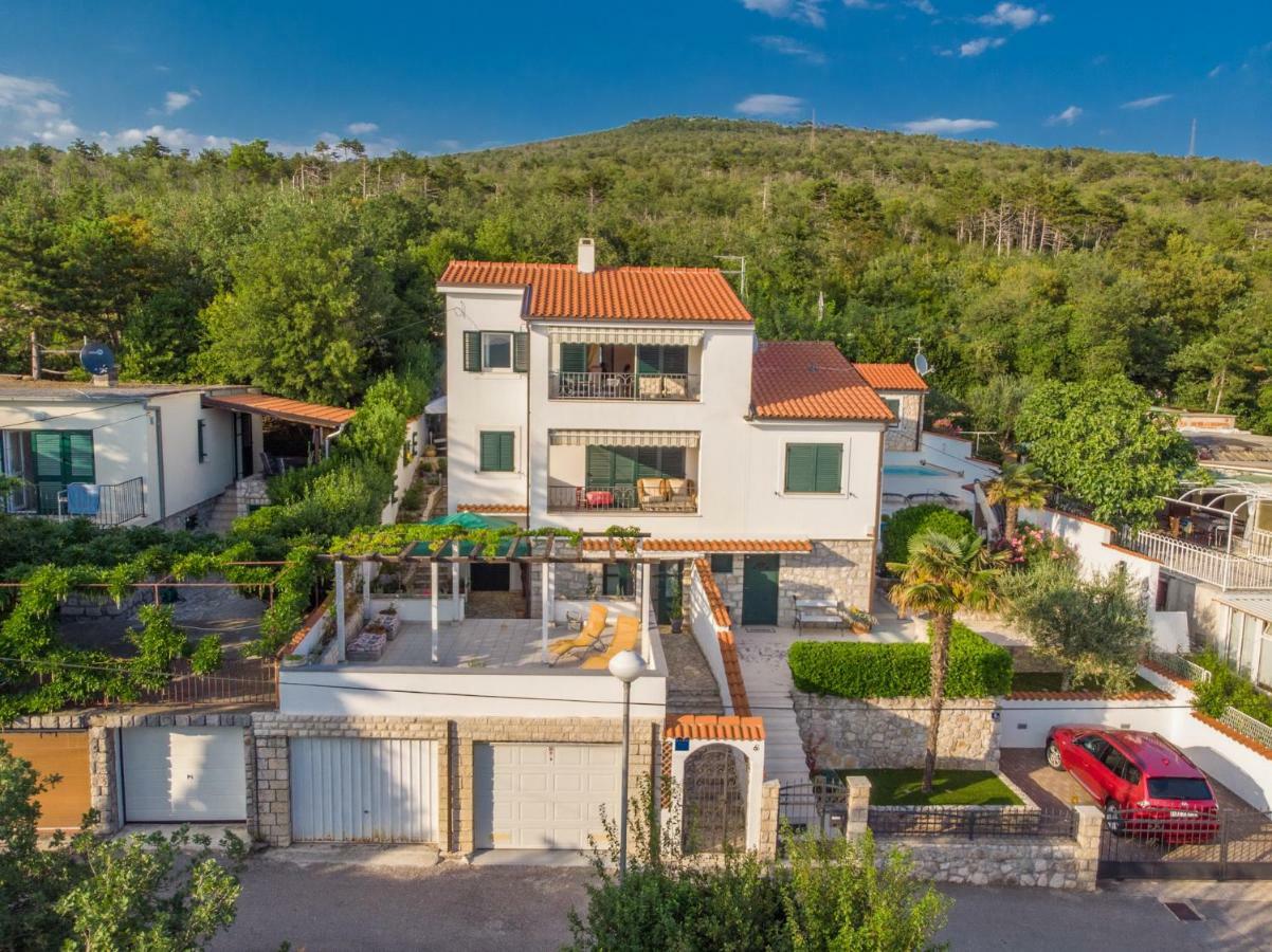 Villa Nika Selce Bagian luar foto