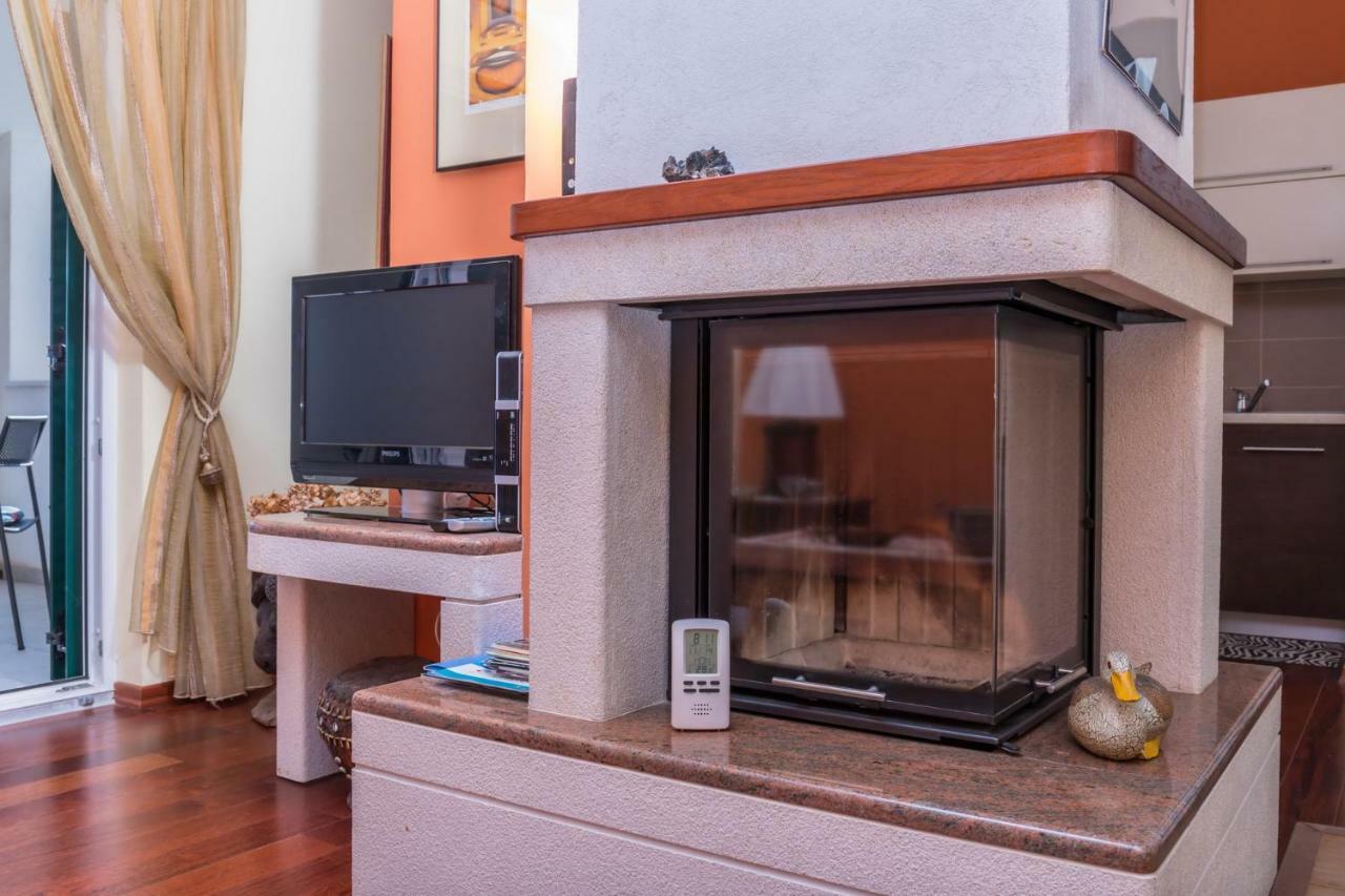 Villa Nika Selce Bagian luar foto